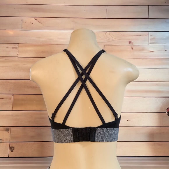 PINK VS ~ Sports Bra - Picture 4 of 9